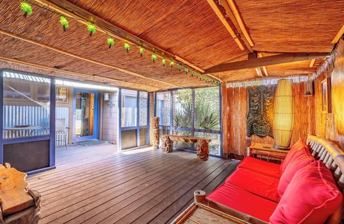Oak Cliff House | Sunset Bungalow-Pool & Hot Tub near Bishop Arts District.