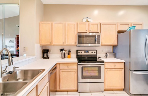 Tropical Cove Condo | Sunset Greens at Lexington CC Golf Village