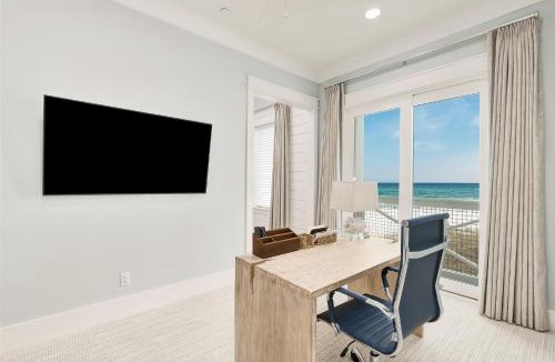 Hollywood Beach House | Sunset Serenity