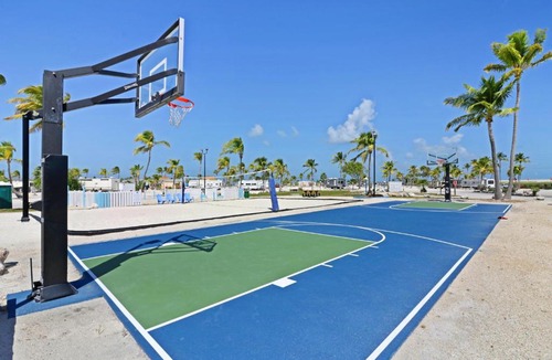 Big Pine Key Resort | Sunshine Key Travel Trailer 7