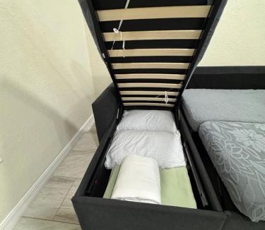 Lehigh Acres Apartment | Sunshine Nest