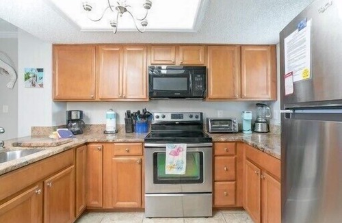 Orange Beach Condo | Sunswept 2BR Direct Gulf Front OPEN JULY 3-5, & JULY 31 - AUG
