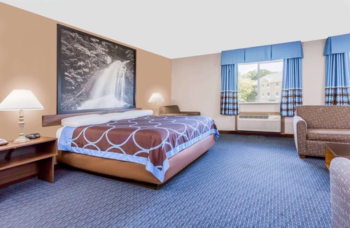 El Dorado Hotel | Super 8 by Wyndham El Dorado