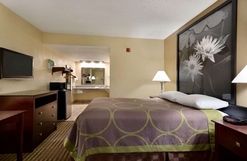 Ruston Hotel | Super 8 by Wyndham Ruston