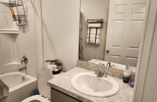 Ocala House | Superb Location, Convenient Stay & Free ParkingnMarion Oaks Ocala Florida