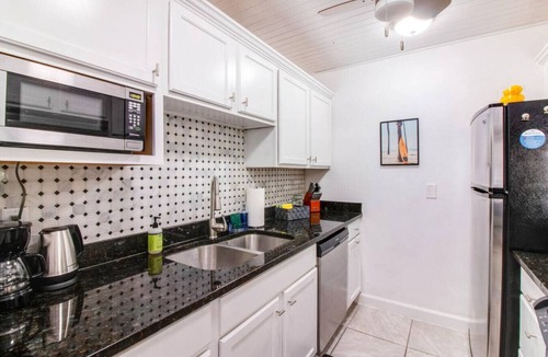 Miramar Beach Cottage | Surf Shanty-Two Bedroom Condo – Walking Distance to Beach!