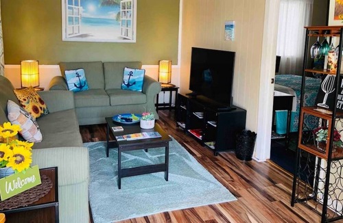Ocean City Apartment | SWEET COZY COTTAGE IN OCEAN CITY JUST4.5 MILES FROM THE BEACH❤️