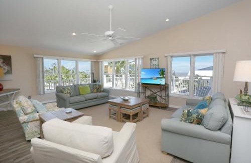 Indian Pass House | Sweet Home Apalachee by Pristine Properties Vacation Rentals