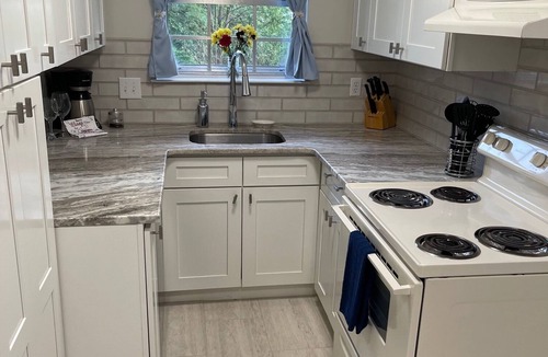 Hoover Condo | Sweet Little Nest Condo with pool-Hoover Sports Plex and Oak Mountain State Park