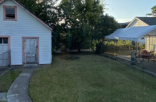 Broadmoor House | Sweet Salcedo - Cute 2 BR/1 BA cottage
