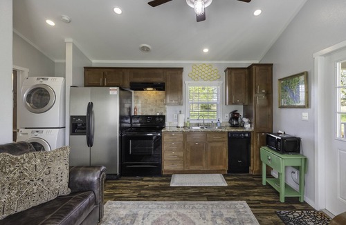 Emory House | SweetDove Stays- Cabin; w/Stocked Lake, Secure Parking