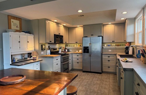 Little Kowaliga House | Sycamore Cove: Flat Shady Lot, 5 King BR's+Bunkroom, Quiet Slough, Kayaks