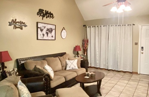 Claiborne House | Sylvan Lakes Quiet Place