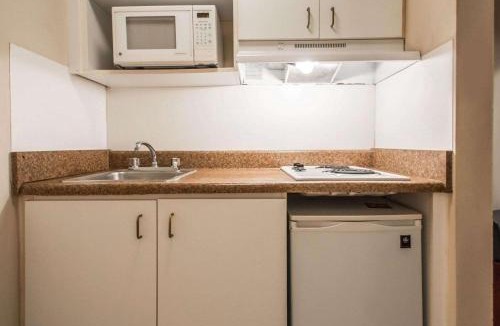 Tampa Hotel | Tampa Bay Extended Stay - Airport