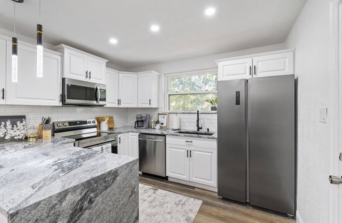 North Hyde Park House | Tampa House: Near Midtown, Near Hyde Park, Near Bucs Stadium