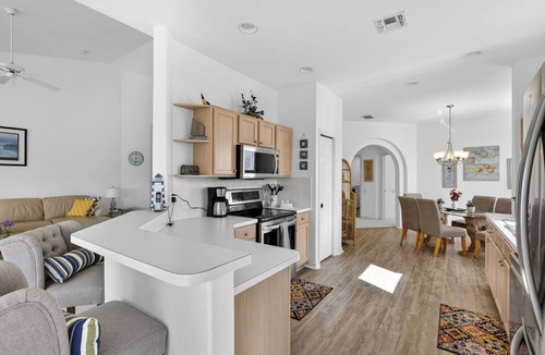 Tropical Cove House | Tee Time at Lexington CC Golf Village