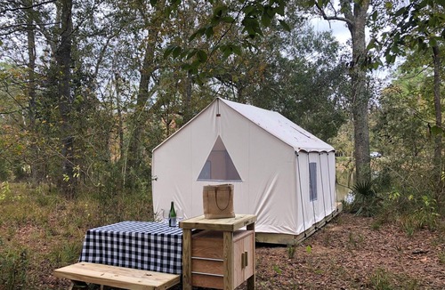 Mandeville RV Rental | Tentrr State Park Site - Louisiana Fontainebleau State Park - Pond View E - Sing