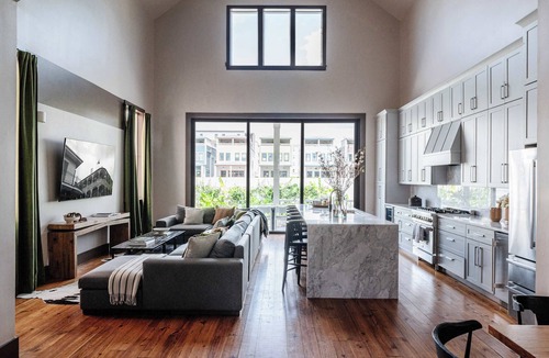 Faubourg Lafayette Hotel | The 1300 | 2 Designer Homes, Walk to St Charles