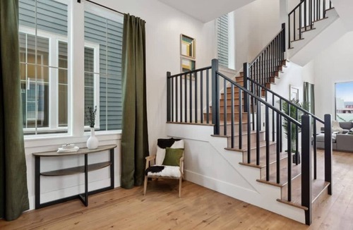 Faubourg Lafayette House | The 1300 | 4 Home Combo, 28 bedrooms | Heated Pool