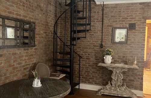 Natchez Condo | The Annex- One of the oldest buildings in Natchez