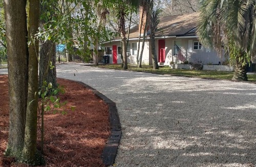 Jacksonville Apartment | The Annex – Ronnie Van Zant's Former Bedroom!
