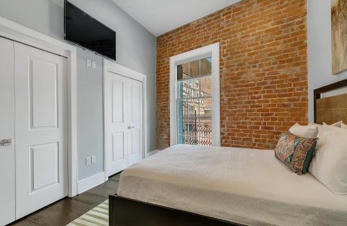 Central Business District House | The Bacchus