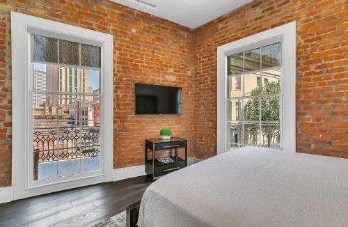 Central Business District House | The Bacchus