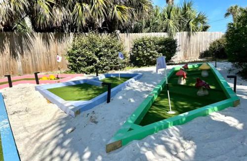 Toilla Segunda House | The Back Nine