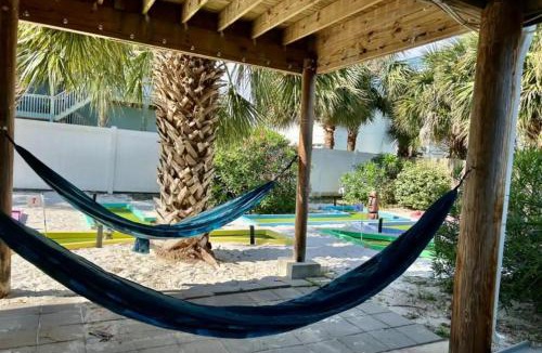 Toilla Segunda House | The Back Nine