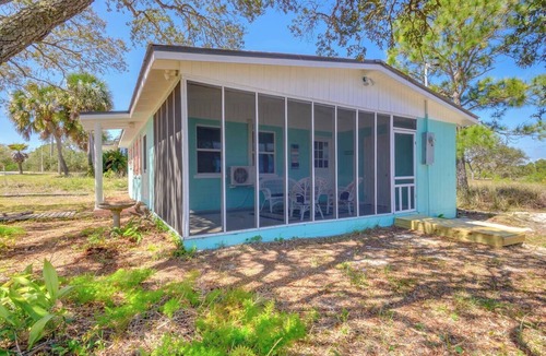 Alligator Point House | The Beach Nest - A Newly Renovated Paradise!