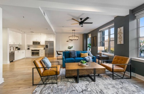 Central Business District Hotel | The Big Easy's Finest: 4-Bedroom Luxury Condo in New Orleans