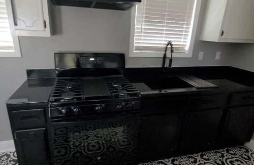 Itta Bena House | The Bleu- Furnished Home Near MVSU for Work Crews/Extended Stays