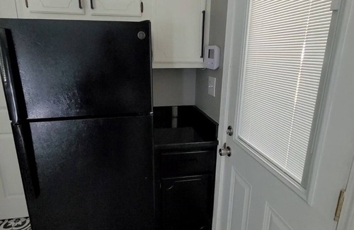 Itta Bena House | The Bleu- Furnished Home Near MVSU for Work Crews/Extended Stays