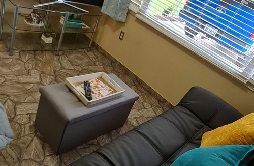 Tampa Apartment | ​💎 The Blue Dreams Studio Retreat: Near Hard Rock, Ybor & Downtown