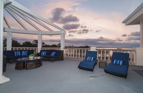 Baytowne Wharf Condo | The Blue Pearl Penthouse- Sandestin