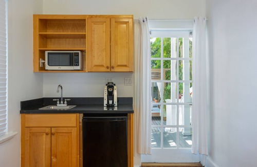 Downtown House | The Cabana Inn Key West - Adults Only