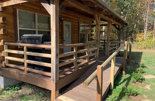 Monteagle Cabin | The Calming Cabin — Your Place for Peace, Relaxation & Area Attractions