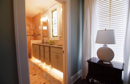 Tallahassee Apartment | The Capitol Inn - Parkland Room - King bed, PARKLAND KING ROOM