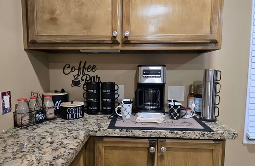 North Shore House | The Champions Retreat- Prime Location/Near Downtown Stadiums Medical Center