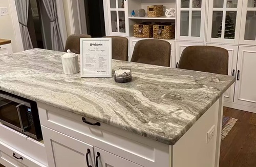 Haleyville House | The Clover Cottage