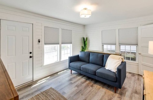 Sunnyside On The Gulf Apartment | The Coastal Cabana in PCB - Sleeps 2