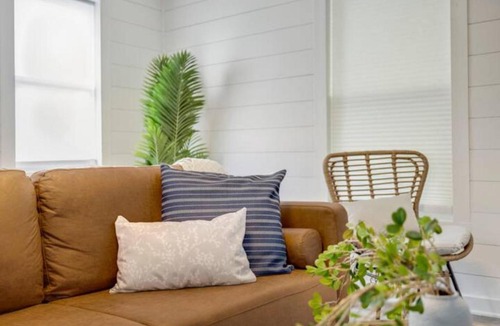 Sunnyside On The Gulf House | The Coastal Shanty, yards from the beach