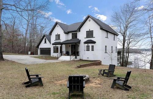 Arley House | The Cove At Smith Lake