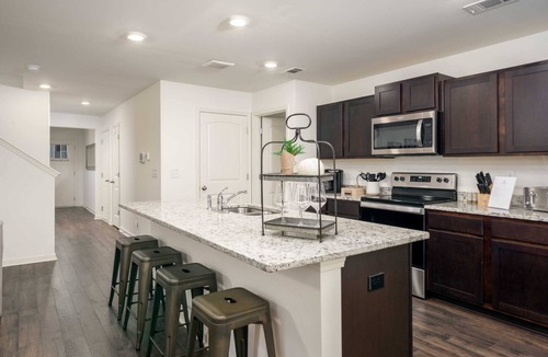 Tuscaloosa House | The Crossing Cottage- 4 BR 2.5BA- Ping Pong Table