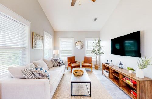 Mexico Beach House | The Emerald Cottage