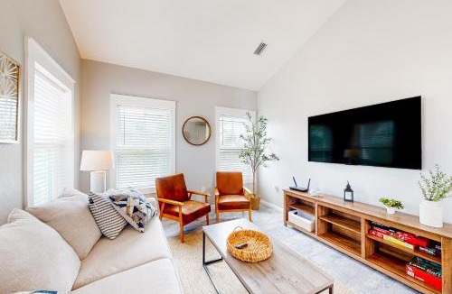 Mexico Beach House | The Emerald Cottage