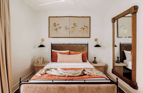 Touro Hotel | The Estella | 6BR Luxury Suite | Shared Pool