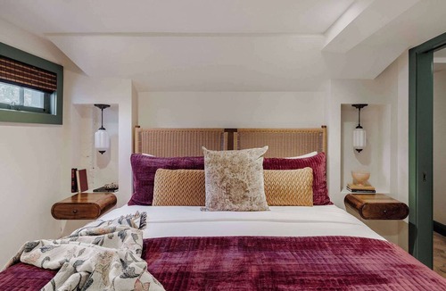 Touro Hotel | The Estella | 6BR Mansion Suite | Shared Pool