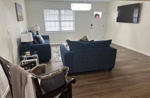 Columbus House | The Gathering Place Close to CAFB/The W/Shops