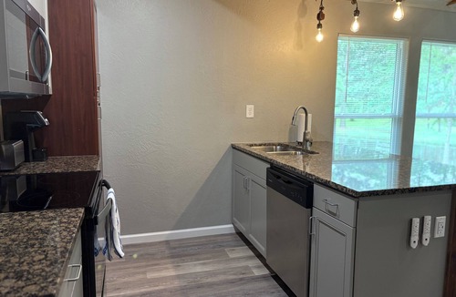Lufkin Cabin | The Goat Shack Waterfront Cabin on Stocked Pond minutes to Downtown Lufkin
